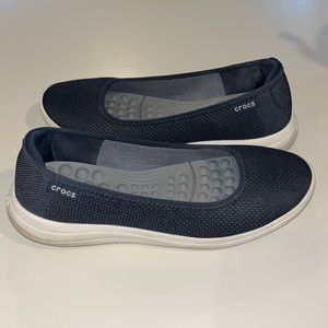 Crocs Women’s Ballet flats Reviva size 9